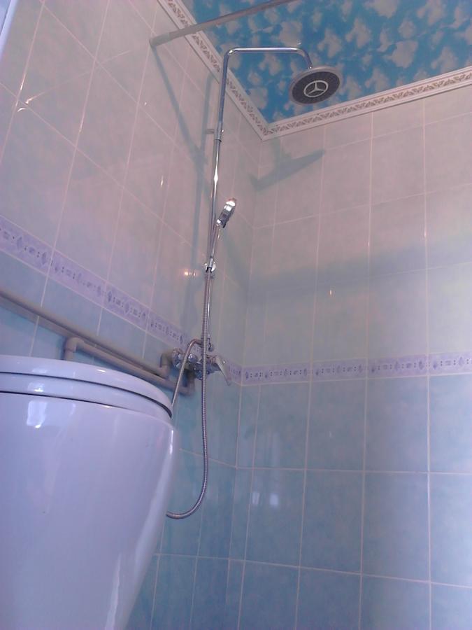 Happy Hostel In Kochkor Екстер'єр фото